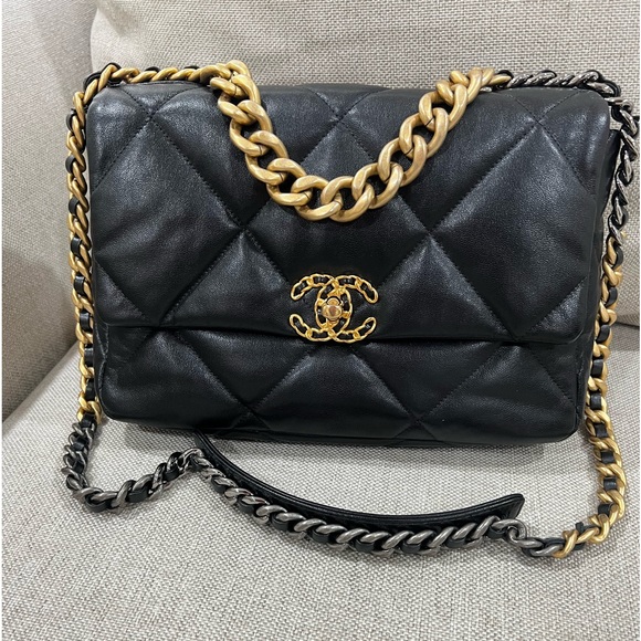 Chanel 19 goat large - Picture 5 of 7